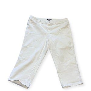 Roz & Ali Capri White Jean Pants 18